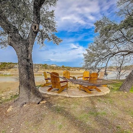 Lakeview Lodge Spicewood Екстериор снимка
