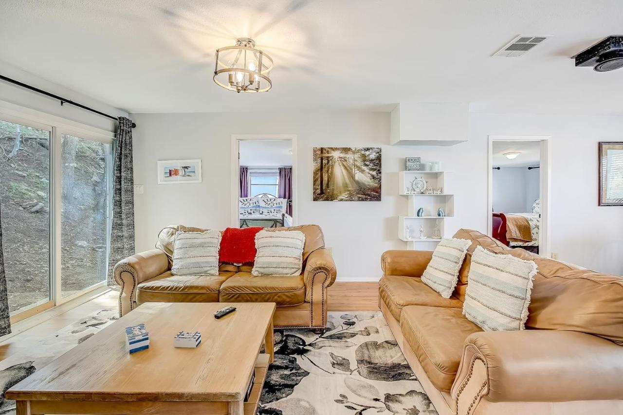 Lakeview Lodge Spicewood Екстериор снимка