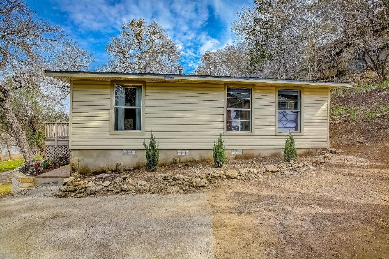 Lakeview Lodge Spicewood Екстериор снимка